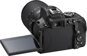 Nikon D5300 Appareil photo numérique Réflex 24,2 Mpix Kit Objectif AF-S 18-55 mm VR II Noir