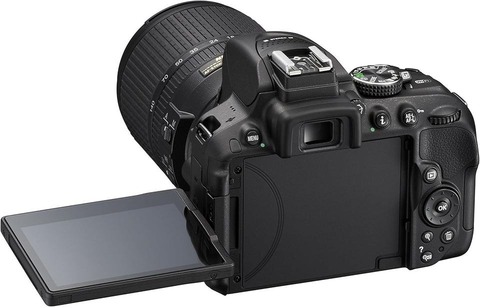 Nikon D5300 Appareil photo numérique Réflex 24,2 Mpix Kit Objectif AF-S 18-55 mm VR II Noir