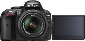 Nikon D5300 Appareil photo numérique Réflex 24,2 Mpix Kit Objectif AF-S 18-55 mm VR II Noir