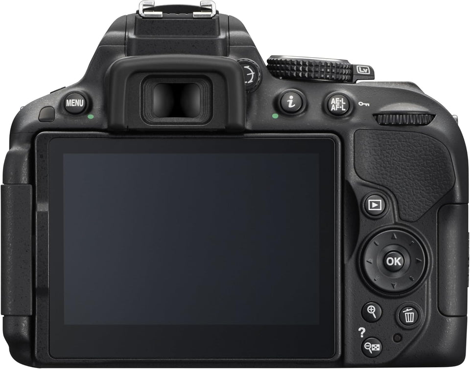 Nikon D5300 Appareil photo numérique Réflex 24,2 Mpix Kit Objectif AF-S 18-55 mm VR II Noir