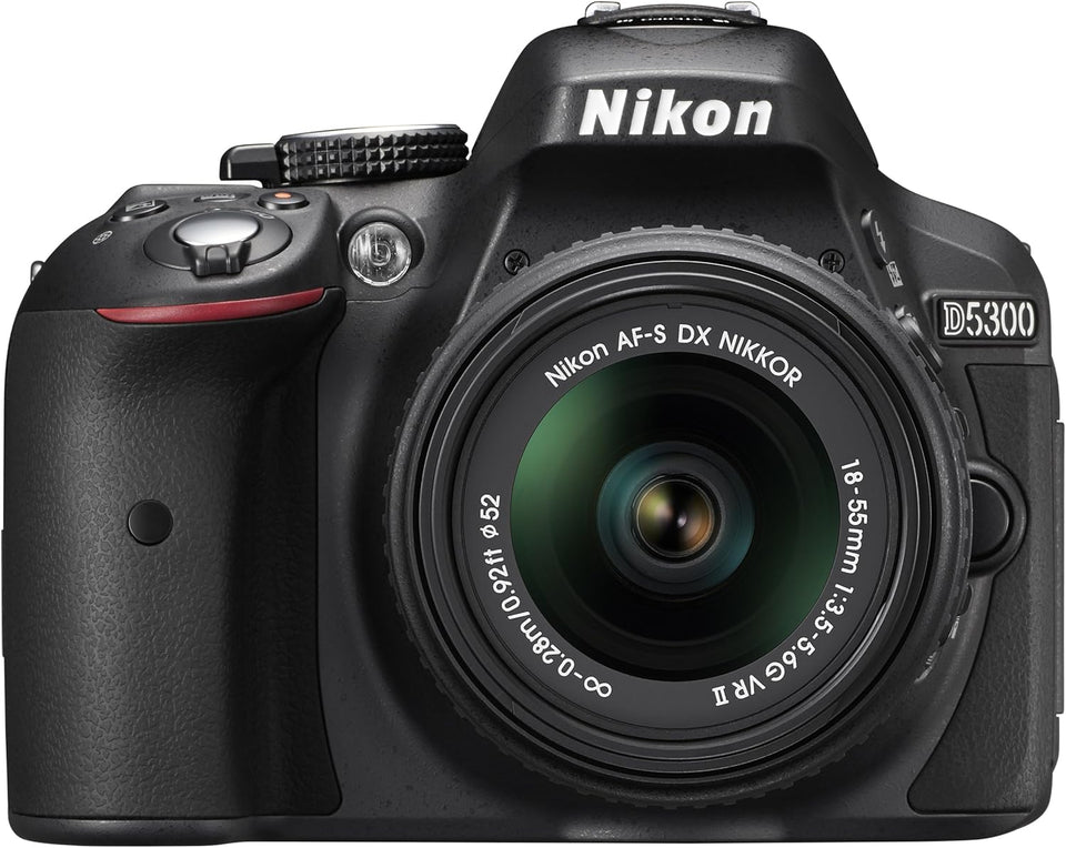 Nikon D5300 Appareil photo numérique Réflex 24,2 Mpix Kit Objectif AF-S 18-55 mm VR II Noir
